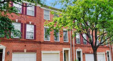 1122 S MONROE ST, ARLINGTON, Virginia 22204, 2 Bedrooms Bedrooms, ,2 BathroomsBathrooms,Residential,For sale,1122 S MONROE ST,VAAR2058370 MLS # VAAR2058370