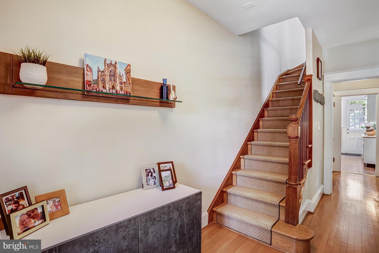 2435 39TH PL NW, WASHINGTON, District Of Columbia 20007, 4 Bedrooms Bedrooms, ,3 BathroomsBathrooms,Residential,For sale,2435 39TH PL NW,DCDC2203164 MLS # DCDC2203164