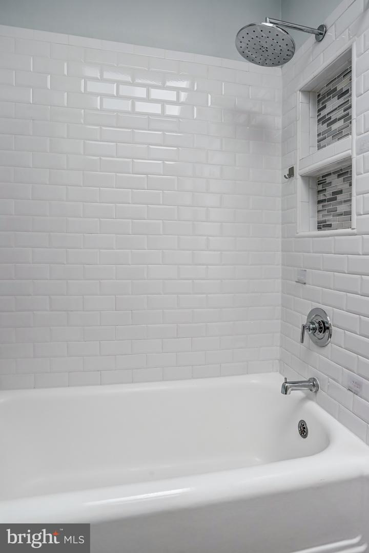2435 39TH PL NW, WASHINGTON, District Of Columbia 20007, 4 Bedrooms Bedrooms, ,3 BathroomsBathrooms,Residential,For sale,2435 39TH PL NW,DCDC2203164 MLS # DCDC2203164
