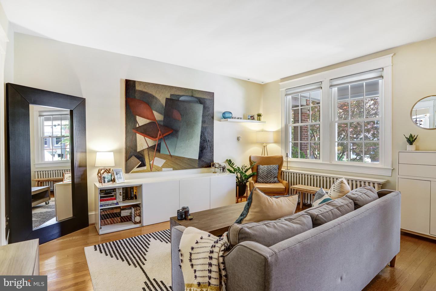 2435 39TH PL NW, WASHINGTON, District Of Columbia 20007, 4 Bedrooms Bedrooms, ,3 BathroomsBathrooms,Residential,For sale,2435 39TH PL NW,DCDC2203164 MLS # DCDC2203164