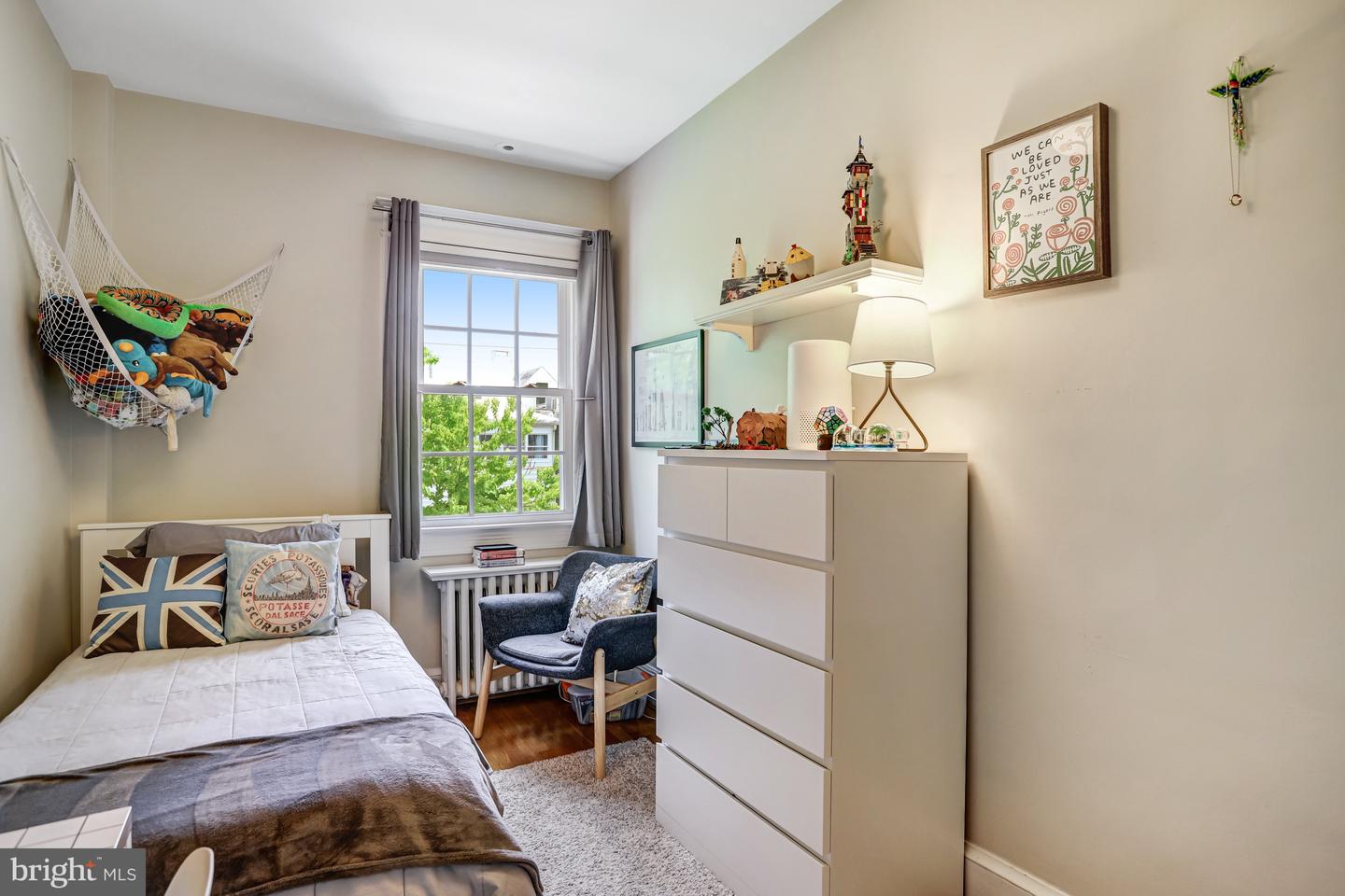 2435 39TH PL NW, WASHINGTON, District Of Columbia 20007, 4 Bedrooms Bedrooms, ,3 BathroomsBathrooms,Residential,For sale,2435 39TH PL NW,DCDC2203164 MLS # DCDC2203164