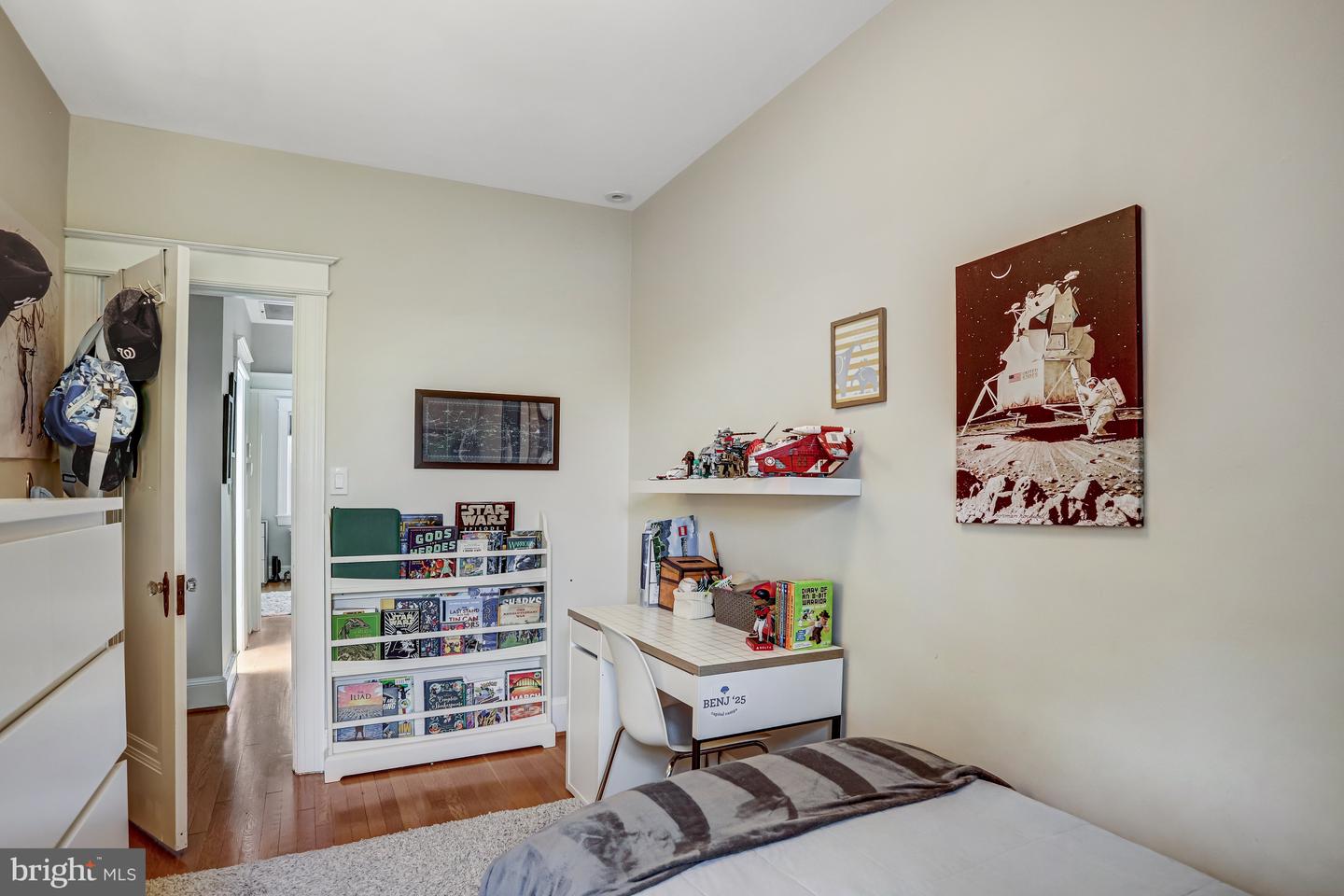 2435 39TH PL NW, WASHINGTON, District Of Columbia 20007, 4 Bedrooms Bedrooms, ,3 BathroomsBathrooms,Residential,For sale,2435 39TH PL NW,DCDC2203164 MLS # DCDC2203164