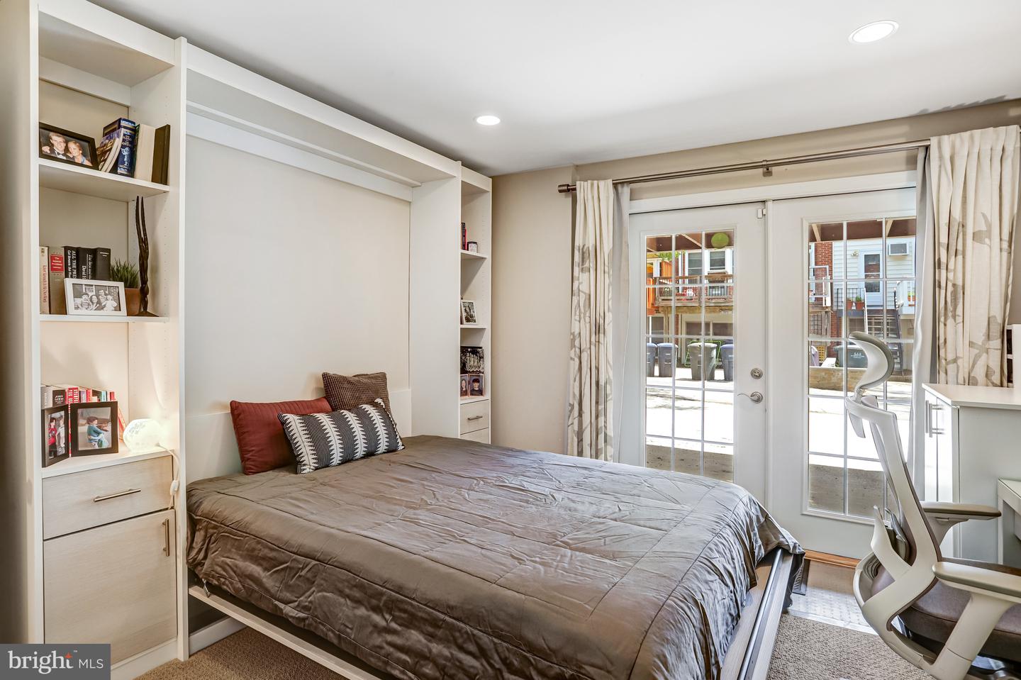 2435 39TH PL NW, WASHINGTON, District Of Columbia 20007, 4 Bedrooms Bedrooms, ,3 BathroomsBathrooms,Residential,For sale,2435 39TH PL NW,DCDC2203164 MLS # DCDC2203164