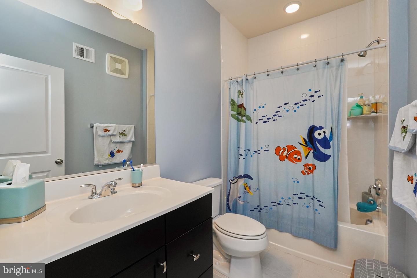 1000 RIBBON LIMESTONE TER SE, LEESBURG, Virginia 20175, 3 Bedrooms Bedrooms, ,2 BathroomsBathrooms,Residential,For sale,1000 RIBBON LIMESTONE TER SE,VALO2098318 MLS # VALO2098318