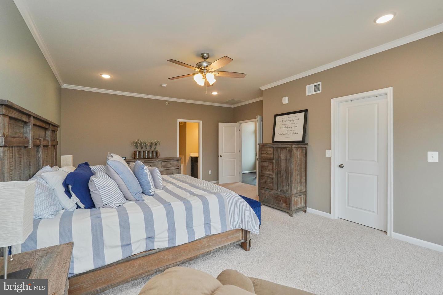 1000 RIBBON LIMESTONE TER SE, LEESBURG, Virginia 20175, 3 Bedrooms Bedrooms, ,2 BathroomsBathrooms,Residential,For sale,1000 RIBBON LIMESTONE TER SE,VALO2098318 MLS # VALO2098318