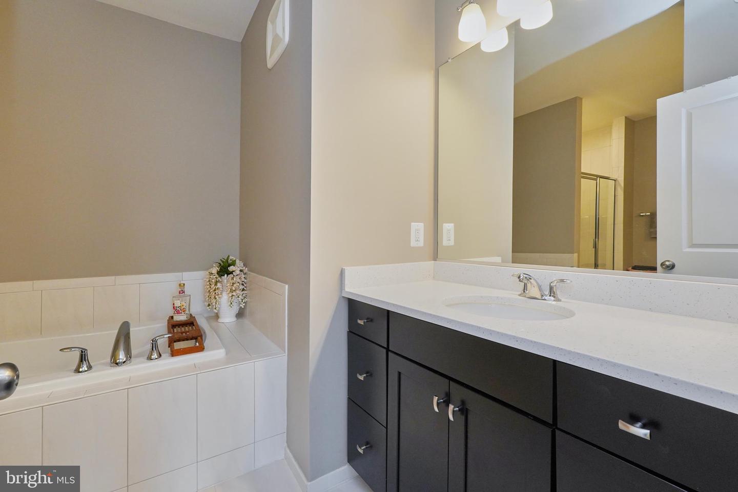 1000 RIBBON LIMESTONE TER SE, LEESBURG, Virginia 20175, 3 Bedrooms Bedrooms, ,2 BathroomsBathrooms,Residential,For sale,1000 RIBBON LIMESTONE TER SE,VALO2098318 MLS # VALO2098318