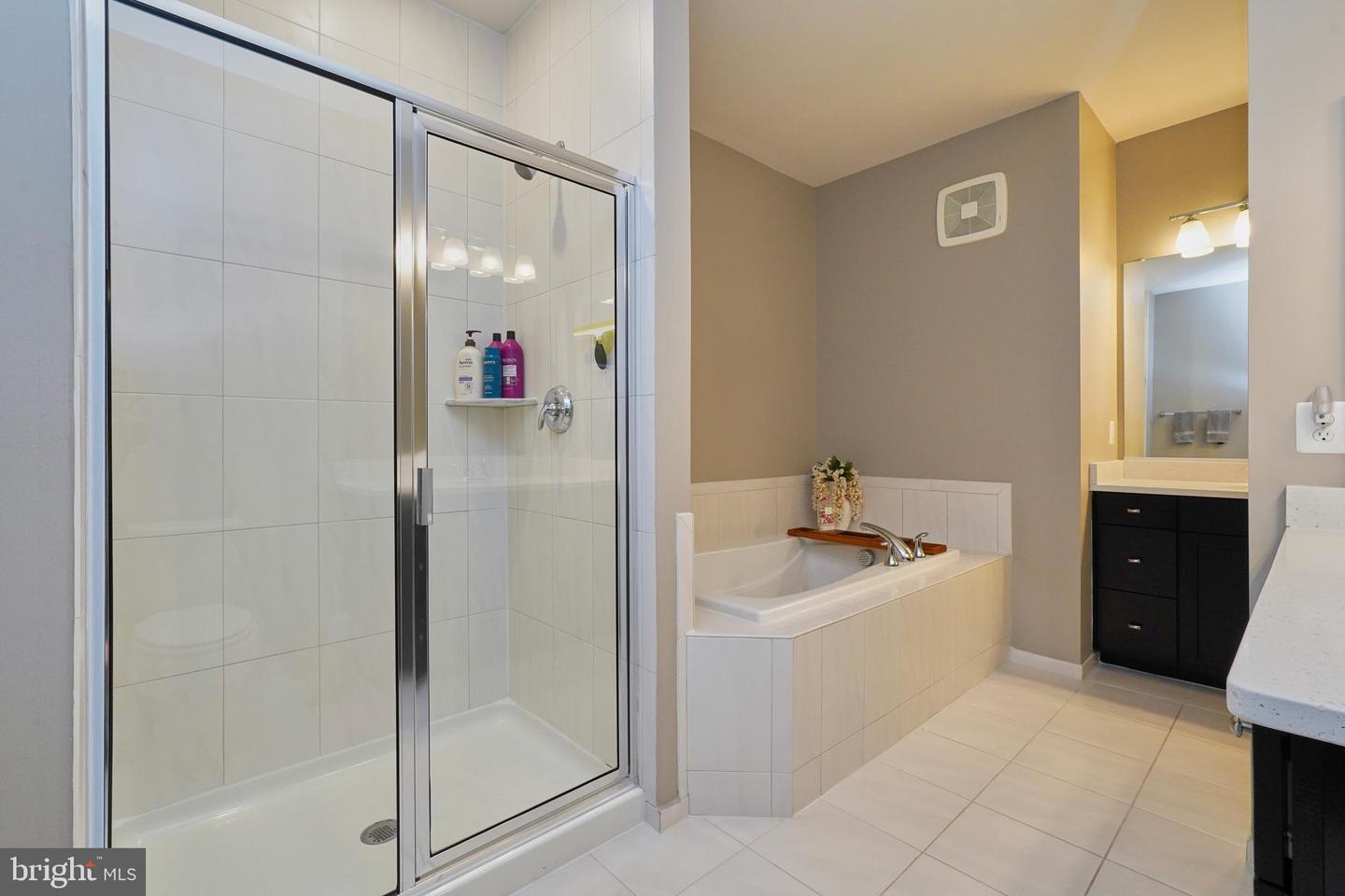 1000 RIBBON LIMESTONE TER SE, LEESBURG, Virginia 20175, 3 Bedrooms Bedrooms, ,2 BathroomsBathrooms,Residential,For sale,1000 RIBBON LIMESTONE TER SE,VALO2098318 MLS # VALO2098318