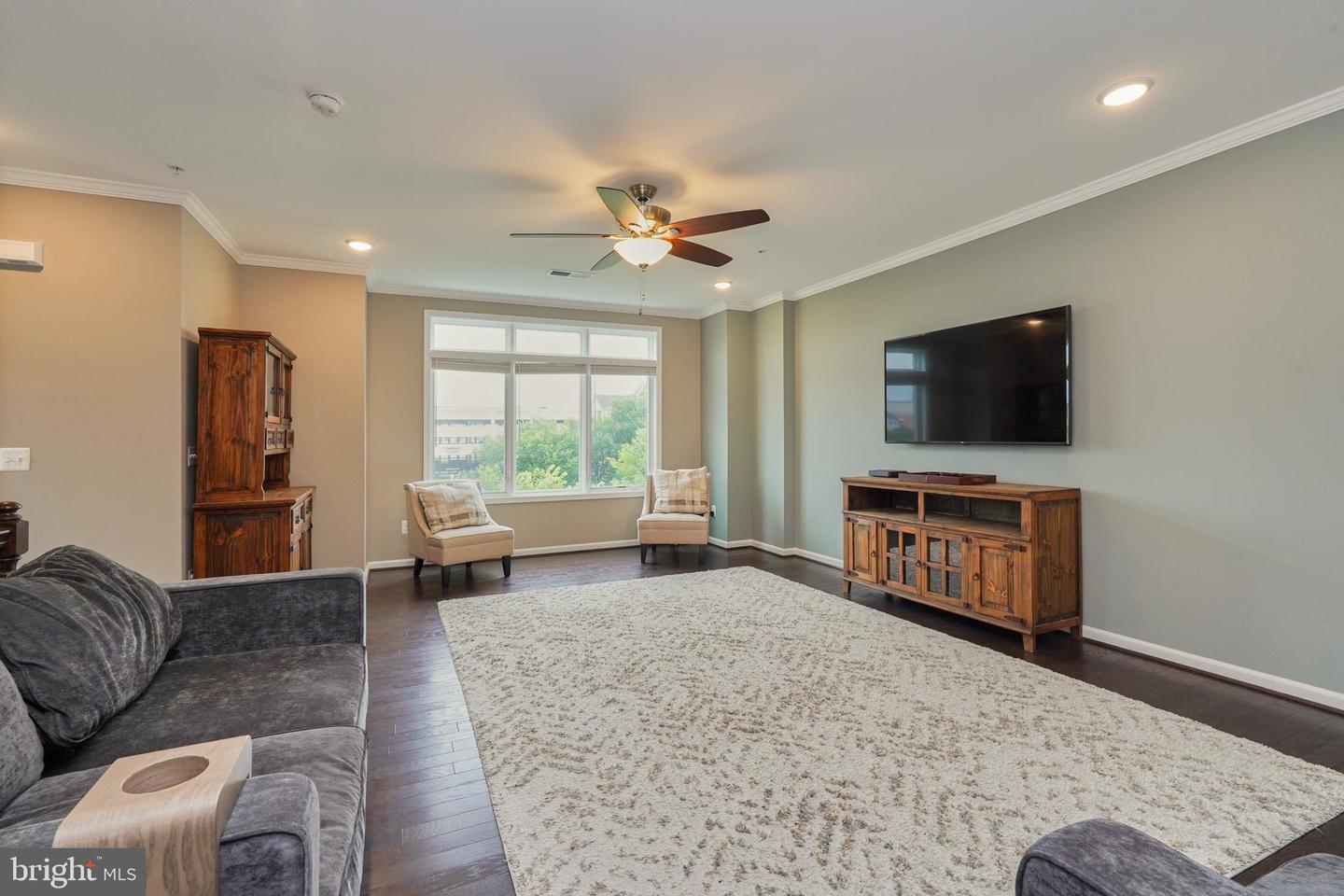 1000 RIBBON LIMESTONE TER SE, LEESBURG, Virginia 20175, 3 Bedrooms Bedrooms, ,2 BathroomsBathrooms,Residential,For sale,1000 RIBBON LIMESTONE TER SE,VALO2098318 MLS # VALO2098318