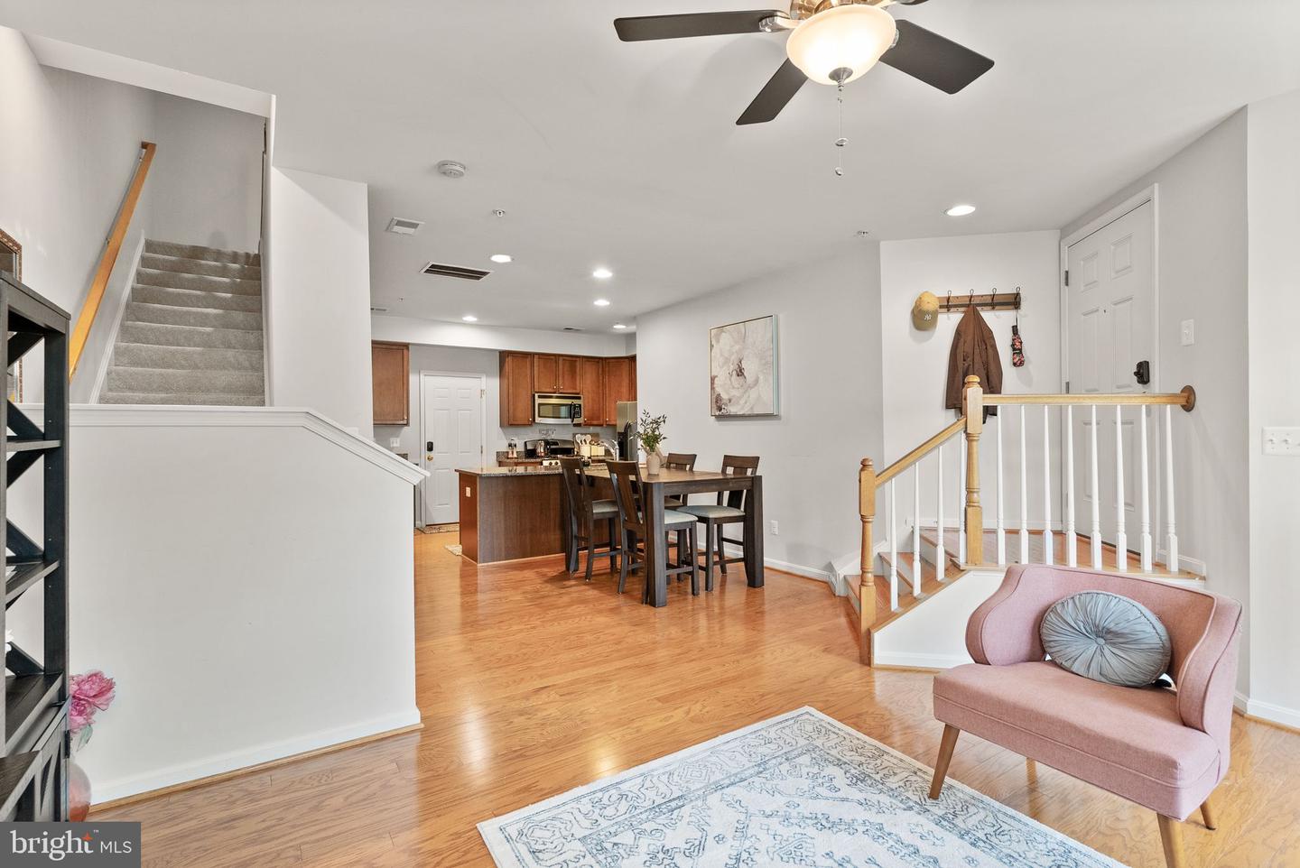 7921 CRESCENT PARK DR, GAINESVILLE, Virginia 20155, 2 Bedrooms Bedrooms, ,2 BathroomsBathrooms,Residential,For sale,7921 CRESCENT PARK DR,VAPW2095882 MLS # VAPW2095882