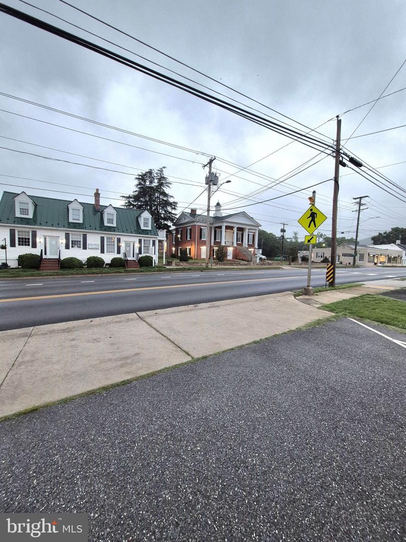 2995 BEAR CREEK RD, RUSTBURG, Virginia 24588, 6 Bedrooms Bedrooms, ,5 BathroomsBathrooms,Residential,For sale,2995 BEAR CREEK RD,VACP2000086 MLS # VACP2000086