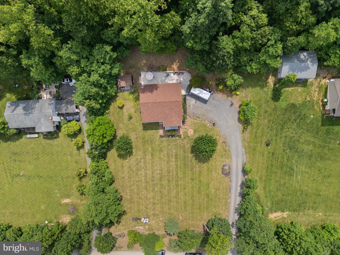 294 MCDONALDS FARM RD, LINDEN, Virginia 22642, 4 Bedrooms Bedrooms, ,3 BathroomsBathrooms,Residential,For sale,294 MCDONALDS FARM RD,VAWR2011326 MLS # VAWR2011326