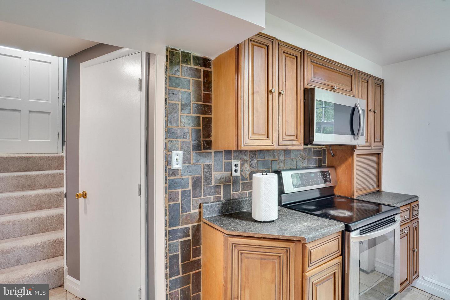 9715 FAIRMONT AVE, MANASSAS, Virginia 20109, 4 Bedrooms Bedrooms, ,2 BathroomsBathrooms,Residential,For sale,9715 FAIRMONT AVE,VAPW2095936 MLS # VAPW2095936