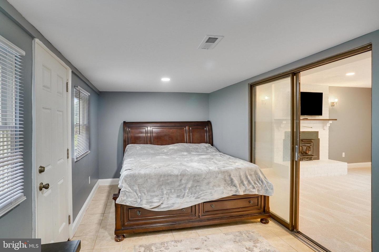 9715 FAIRMONT AVE, MANASSAS, Virginia 20109, 4 Bedrooms Bedrooms, ,2 BathroomsBathrooms,Residential,For sale,9715 FAIRMONT AVE,VAPW2095936 MLS # VAPW2095936
