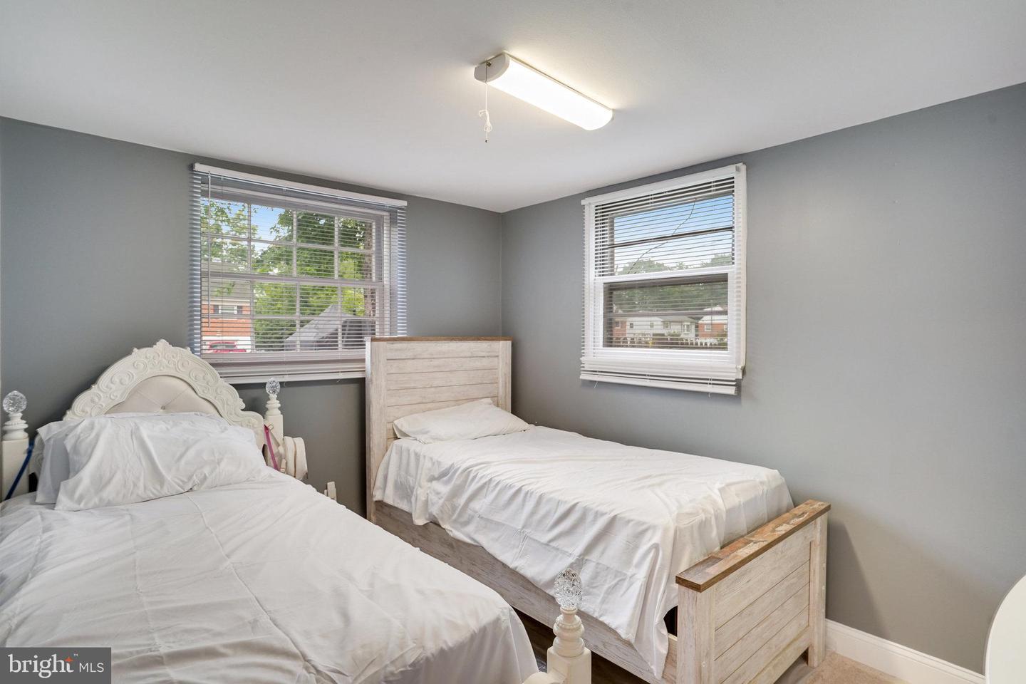 9715 FAIRMONT AVE, MANASSAS, Virginia 20109, 4 Bedrooms Bedrooms, ,2 BathroomsBathrooms,Residential,For sale,9715 FAIRMONT AVE,VAPW2095936 MLS # VAPW2095936