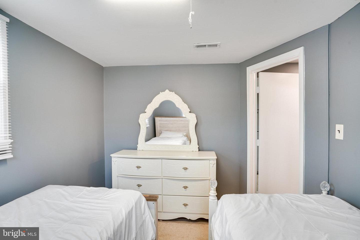 9715 FAIRMONT AVE, MANASSAS, Virginia 20109, 4 Bedrooms Bedrooms, ,2 BathroomsBathrooms,Residential,For sale,9715 FAIRMONT AVE,VAPW2095936 MLS # VAPW2095936