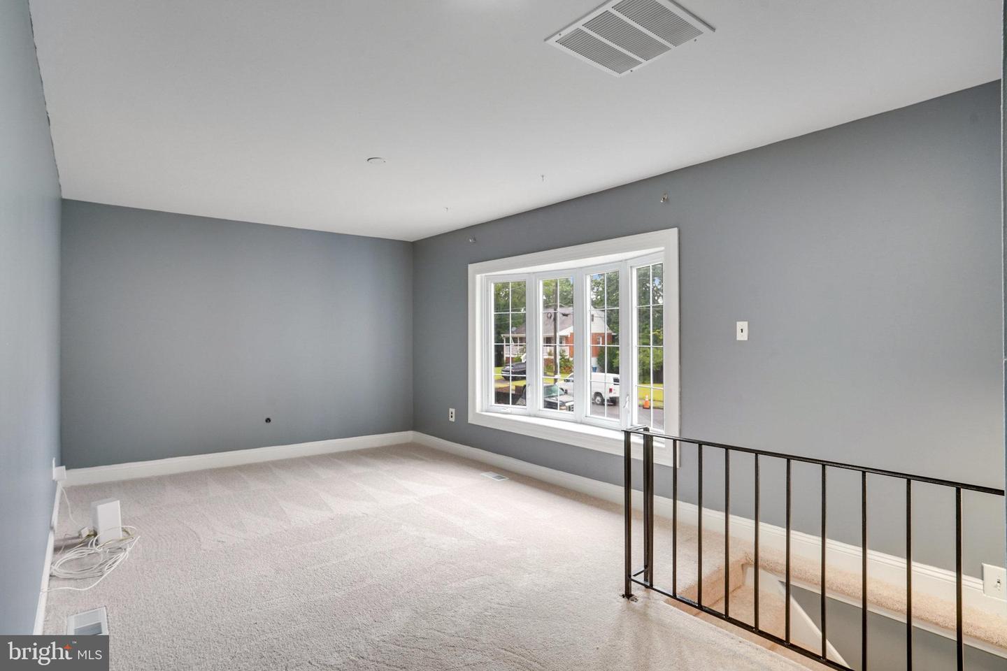 9715 FAIRMONT AVE, MANASSAS, Virginia 20109, 4 Bedrooms Bedrooms, ,2 BathroomsBathrooms,Residential,For sale,9715 FAIRMONT AVE,VAPW2095936 MLS # VAPW2095936