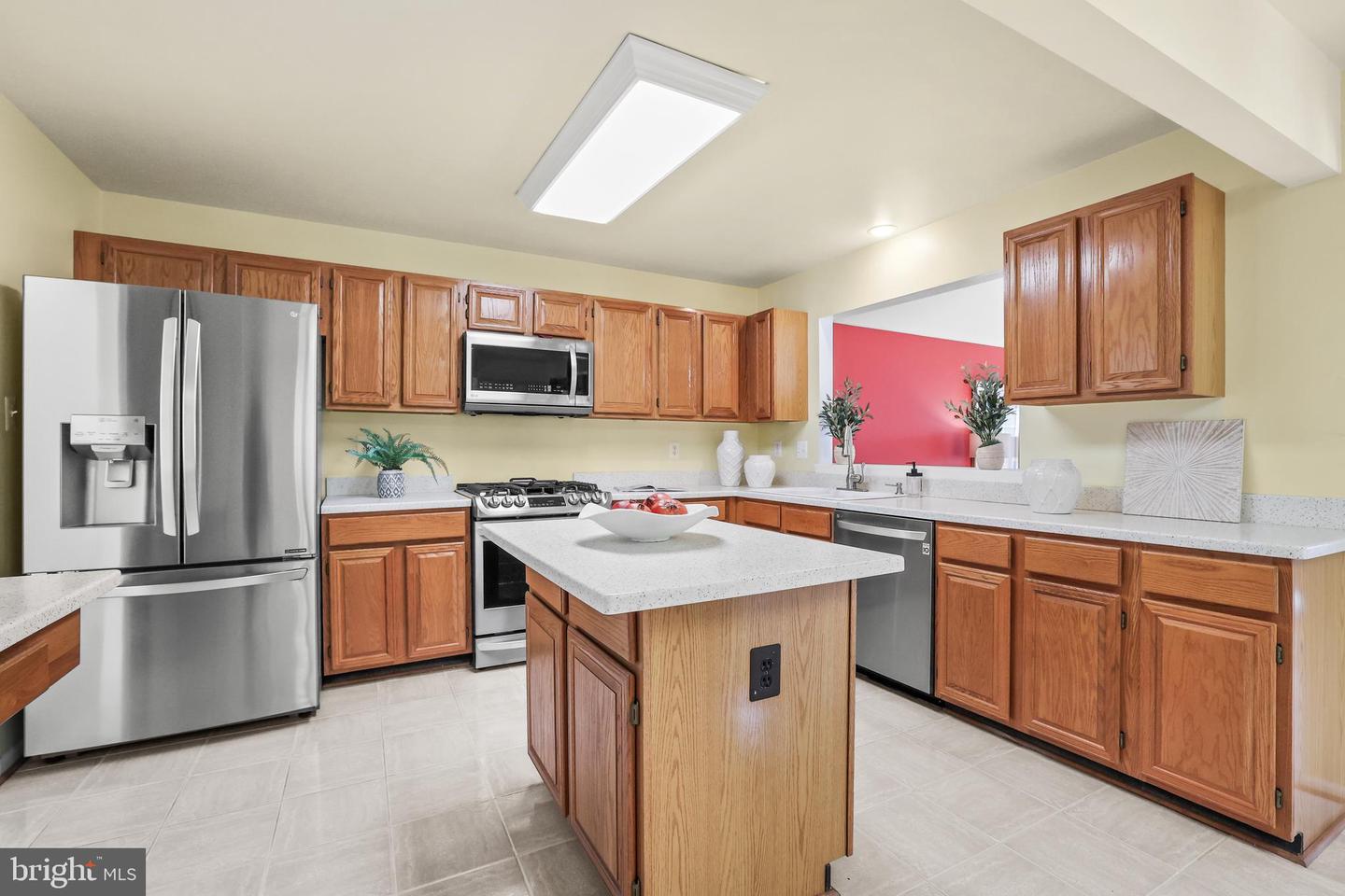 13412 GLEN TAYLOR LN, HERNDON, Virginia 20171, 4 Bedrooms Bedrooms, ,3 BathroomsBathrooms,Residential,For sale,13412 GLEN TAYLOR LN,VAFX2244622 MLS # VAFX2244622