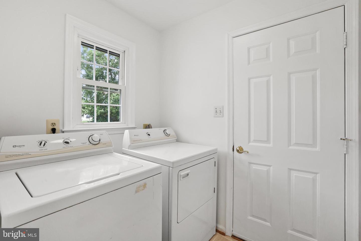 13412 GLEN TAYLOR LN, HERNDON, Virginia 20171, 4 Bedrooms Bedrooms, ,3 BathroomsBathrooms,Residential,For sale,13412 GLEN TAYLOR LN,VAFX2244622 MLS # VAFX2244622