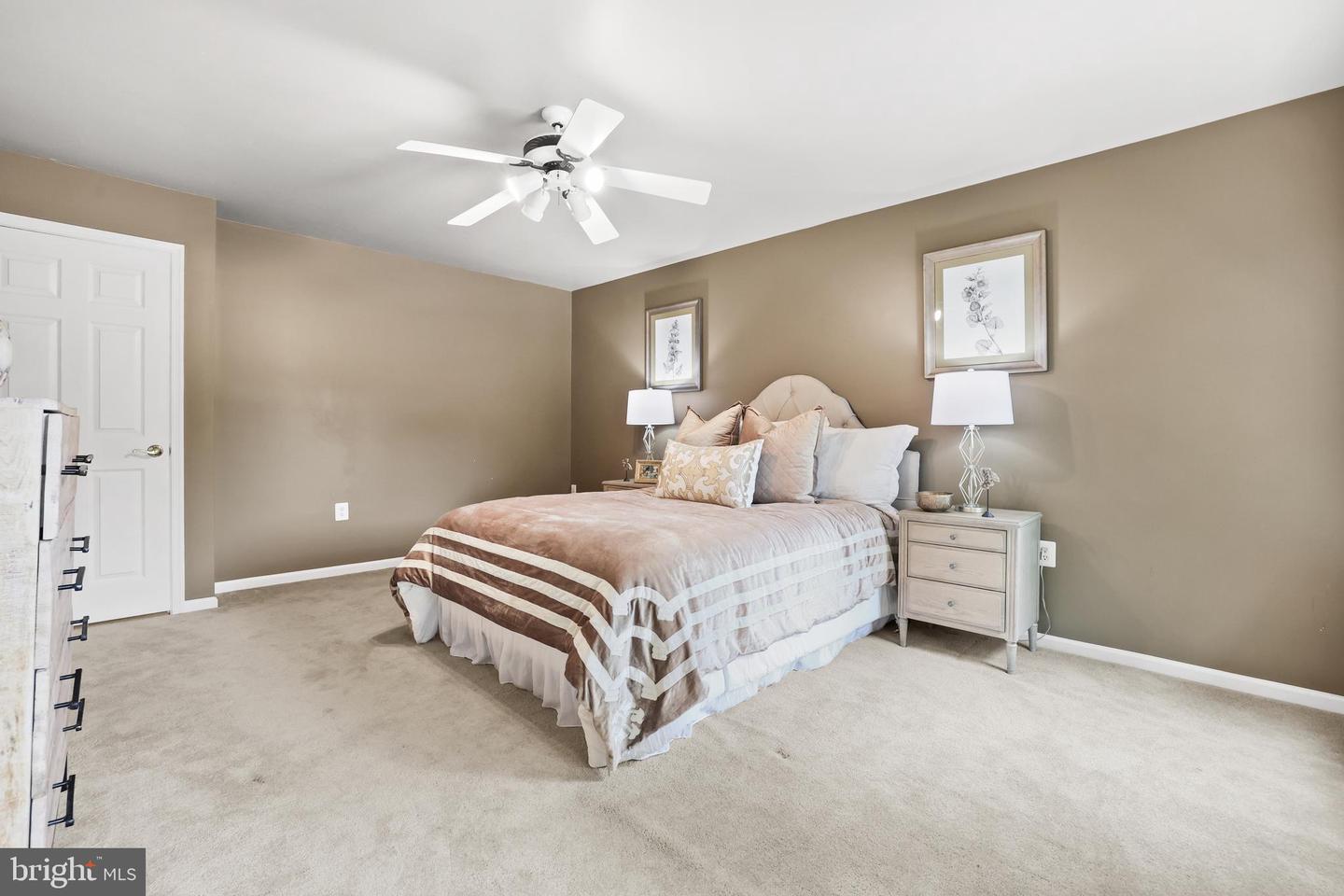 13412 GLEN TAYLOR LN, HERNDON, Virginia 20171, 4 Bedrooms Bedrooms, ,3 BathroomsBathrooms,Residential,For sale,13412 GLEN TAYLOR LN,VAFX2244622 MLS # VAFX2244622