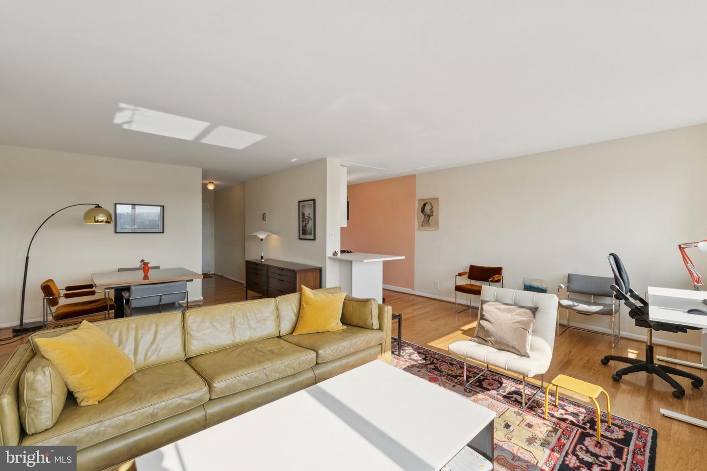 1330 NEW HAMPSHIRE AVE NW #715, WASHINGTON, District Of Columbia 20036, 2 Bedrooms Bedrooms, ,1 BathroomBathrooms,Residential,For sale,1330 NEW HAMPSHIRE AVE NW #715,DCDC2203868 MLS # DCDC2203868