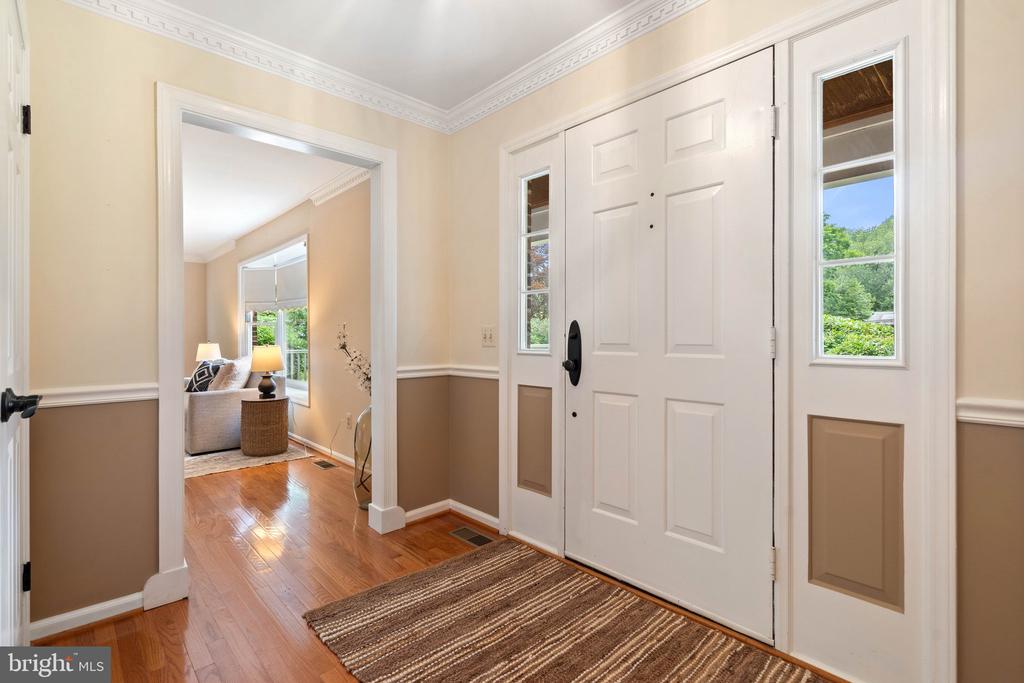5761 WILSHIRE DR, WARRENTON, Virginia, 3 Bedrooms Bedrooms, ,2 BathroomsBathrooms,Residential,5761 WILSHIRE DR,VAFQ2016984 MLS # VAFQ2016984