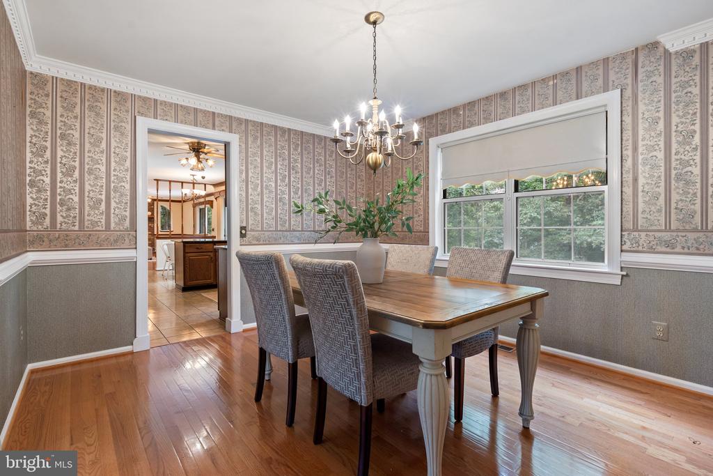 5761 WILSHIRE DR, WARRENTON, Virginia, 3 Bedrooms Bedrooms, ,2 BathroomsBathrooms,Residential,5761 WILSHIRE DR,VAFQ2016984 MLS # VAFQ2016984