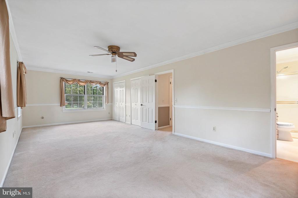 5761 WILSHIRE DR, WARRENTON, Virginia, 3 Bedrooms Bedrooms, ,2 BathroomsBathrooms,Residential,5761 WILSHIRE DR,VAFQ2016984 MLS # VAFQ2016984