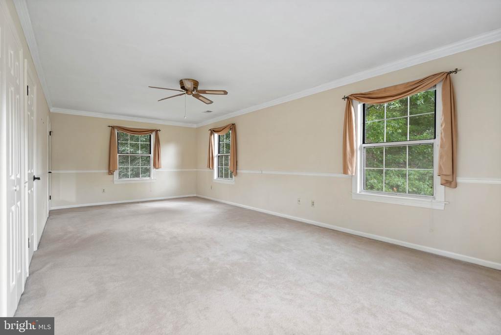 5761 WILSHIRE DR, WARRENTON, Virginia, 3 Bedrooms Bedrooms, ,2 BathroomsBathrooms,Residential,5761 WILSHIRE DR,VAFQ2016984 MLS # VAFQ2016984