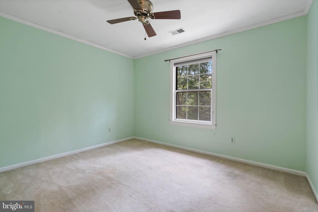 5761 WILSHIRE DR, WARRENTON, Virginia, 3 Bedrooms Bedrooms, ,2 BathroomsBathrooms,Residential,5761 WILSHIRE DR,VAFQ2016984 MLS # VAFQ2016984