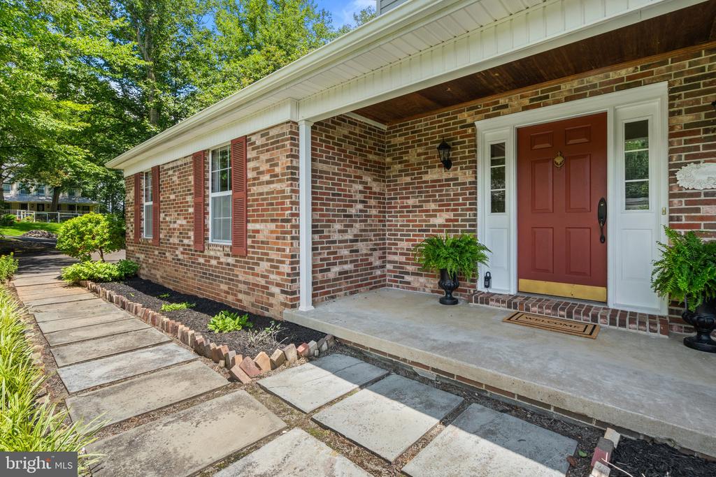 5761 WILSHIRE DR, WARRENTON, Virginia, 3 Bedrooms Bedrooms, ,2 BathroomsBathrooms,Residential,5761 WILSHIRE DR,VAFQ2016984 MLS # VAFQ2016984