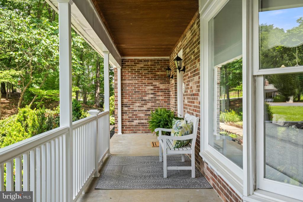 5761 WILSHIRE DR, WARRENTON, Virginia, 3 Bedrooms Bedrooms, ,2 BathroomsBathrooms,Residential,5761 WILSHIRE DR,VAFQ2016984 MLS # VAFQ2016984
