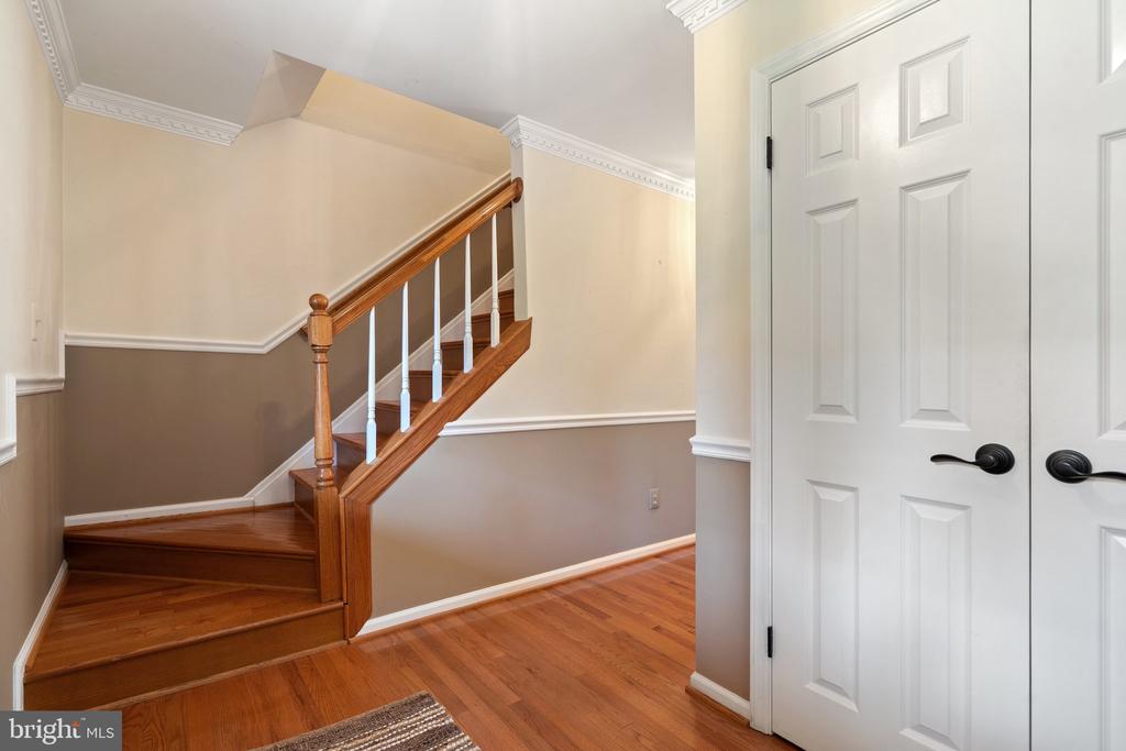 5761 WILSHIRE DR, WARRENTON, Virginia, 3 Bedrooms Bedrooms, ,2 BathroomsBathrooms,Residential,5761 WILSHIRE DR,VAFQ2016984 MLS # VAFQ2016984