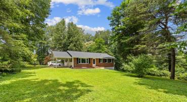6511 BRIGGS RD, WARRENTON, Virginia, 5 Bedrooms Bedrooms, ,3 BathroomsBathrooms,Residential,6511 BRIGGS RD,VAFQ2017084 MLS # VAFQ2017084