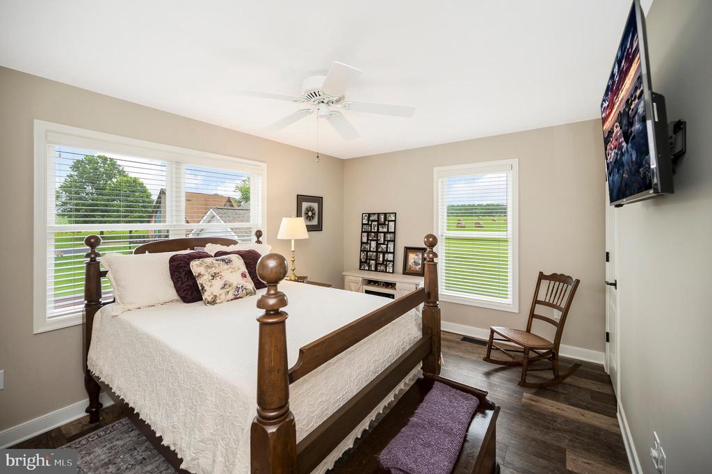 6833 LAKE POINTE DR, MINERAL, Virginia 23117, 3 Bedrooms Bedrooms, ,3 BathroomsBathrooms,Residential,6833 LAKE POINTE DR,VASP2034064 MLS # VASP2034064