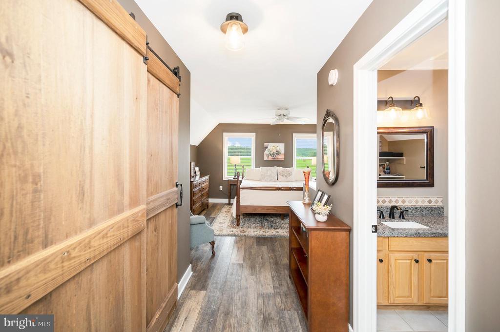 6833 LAKE POINTE DR, MINERAL, Virginia 23117, 3 Bedrooms Bedrooms, ,3 BathroomsBathrooms,Residential,6833 LAKE POINTE DR,VASP2034064 MLS # VASP2034064