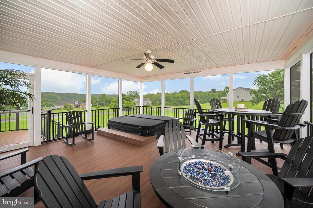 6833 LAKE POINTE DR, MINERAL, Virginia 23117, 3 Bedrooms Bedrooms, ,3 BathroomsBathrooms,Residential,6833 LAKE POINTE DR,VASP2034064 MLS # VASP2034064