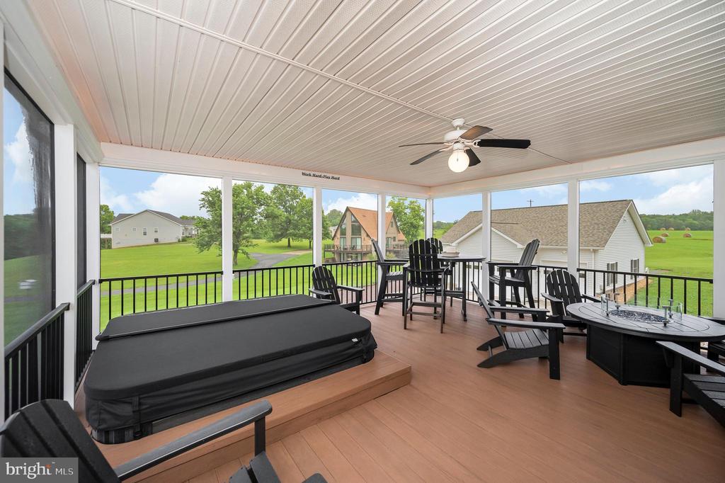 6833 LAKE POINTE DR, MINERAL, Virginia 23117, 3 Bedrooms Bedrooms, ,3 BathroomsBathrooms,Residential,6833 LAKE POINTE DR,VASP2034064 MLS # VASP2034064