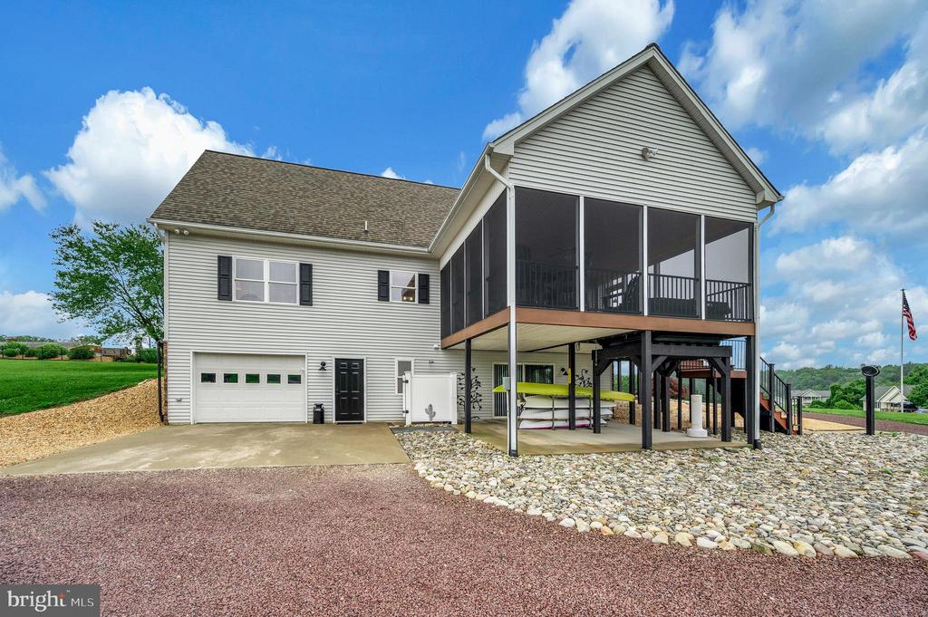 6833 LAKE POINTE DR, MINERAL, Virginia 23117, 3 Bedrooms Bedrooms, ,3 BathroomsBathrooms,Residential,6833 LAKE POINTE DR,VASP2034064 MLS # VASP2034064