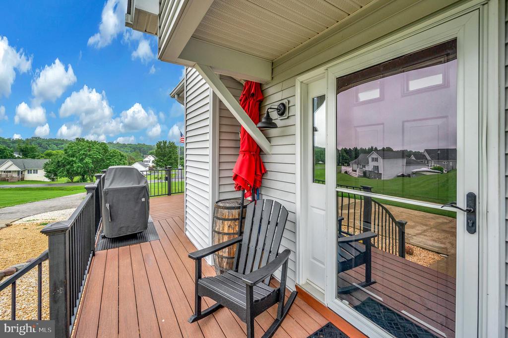 6833 LAKE POINTE DR, MINERAL, Virginia 23117, 3 Bedrooms Bedrooms, ,3 BathroomsBathrooms,Residential,6833 LAKE POINTE DR,VASP2034064 MLS # VASP2034064