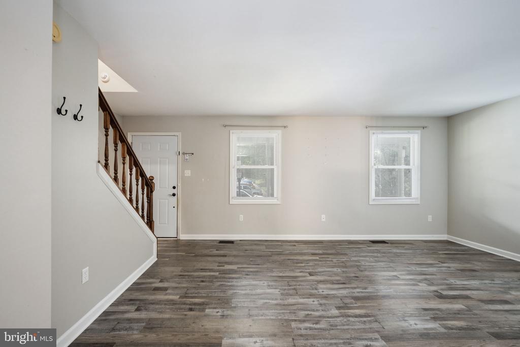 5122 REDBUD RD, FREDERICKSBURG, Virginia 22407, 3 Bedrooms Bedrooms, ,2 BathroomsBathrooms,Residential,BREEZEWOOD,5122 REDBUD RD,VASP2034014 MLS # VASP2034014