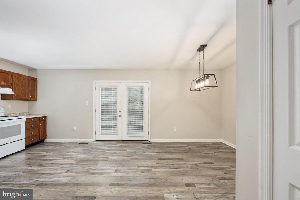 5122 REDBUD RD, FREDERICKSBURG, Virginia 22407, 3 Bedrooms Bedrooms, ,2 BathroomsBathrooms,Residential,BREEZEWOOD,5122 REDBUD RD,VASP2034014 MLS # VASP2034014