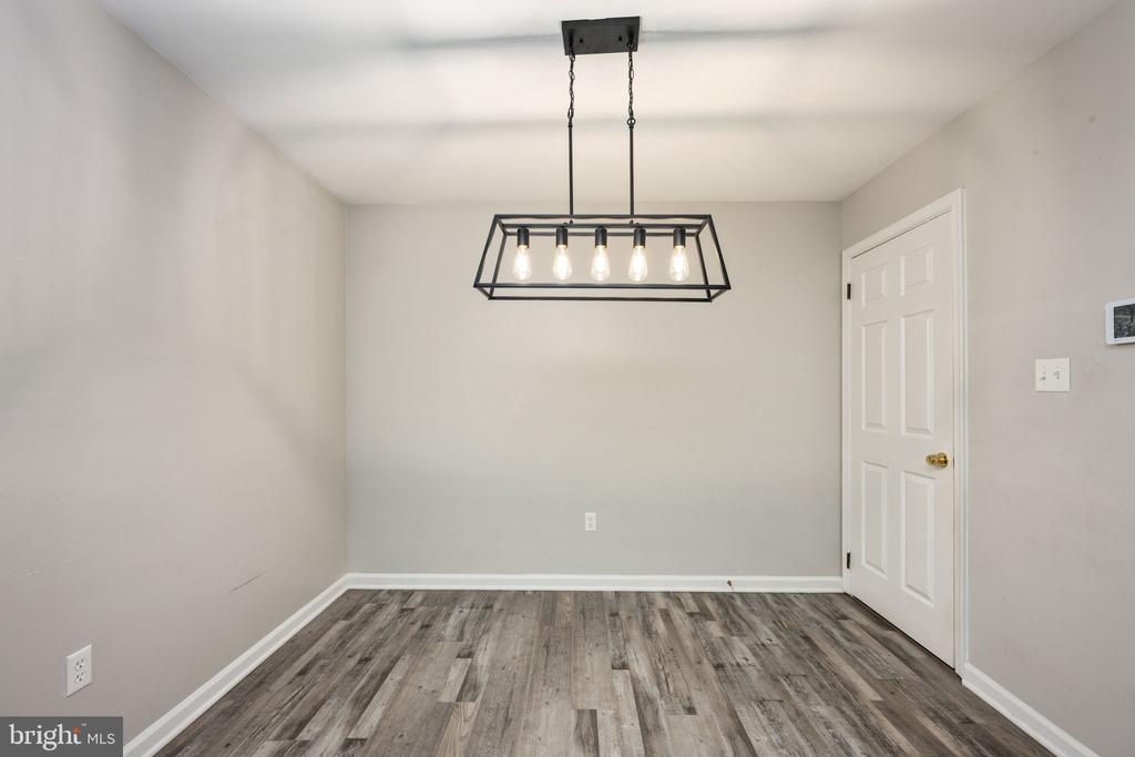 5122 REDBUD RD, FREDERICKSBURG, Virginia 22407, 3 Bedrooms Bedrooms, ,2 BathroomsBathrooms,Residential,BREEZEWOOD,5122 REDBUD RD,VASP2034014 MLS # VASP2034014