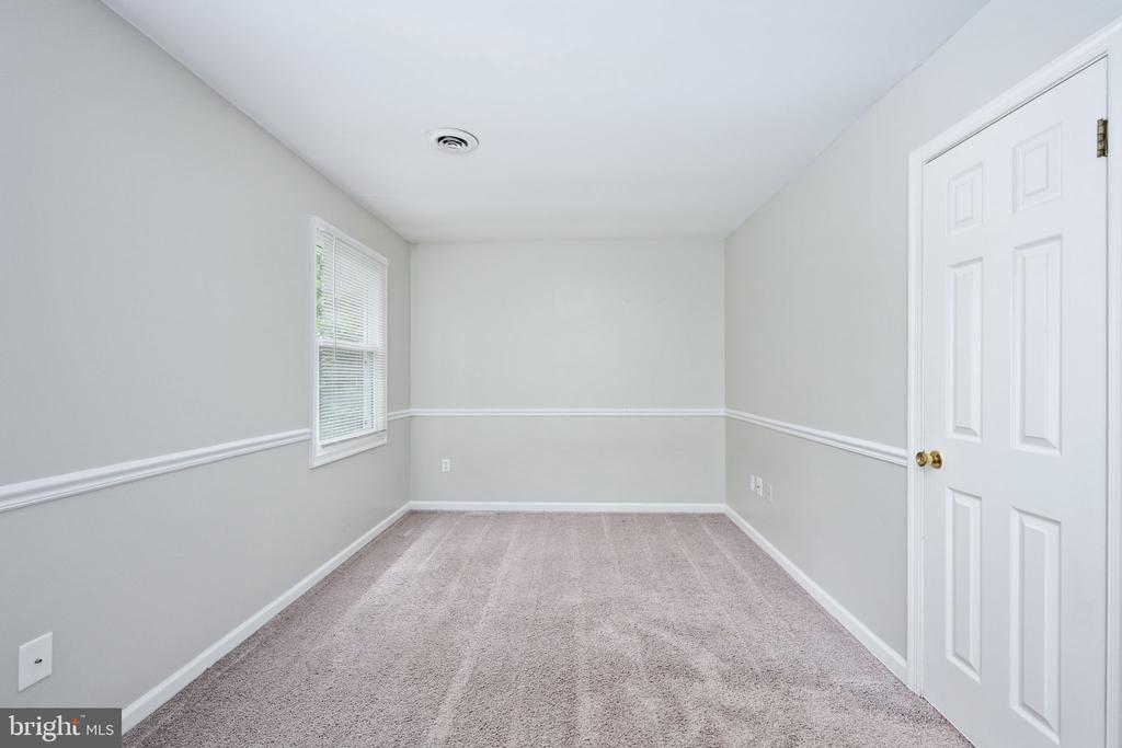 5122 REDBUD RD, FREDERICKSBURG, Virginia 22407, 3 Bedrooms Bedrooms, ,2 BathroomsBathrooms,Residential,BREEZEWOOD,5122 REDBUD RD,VASP2034014 MLS # VASP2034014