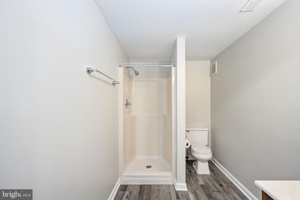 5122 REDBUD RD, FREDERICKSBURG, Virginia 22407, 3 Bedrooms Bedrooms, ,2 BathroomsBathrooms,Residential,BREEZEWOOD,5122 REDBUD RD,VASP2034014 MLS # VASP2034014