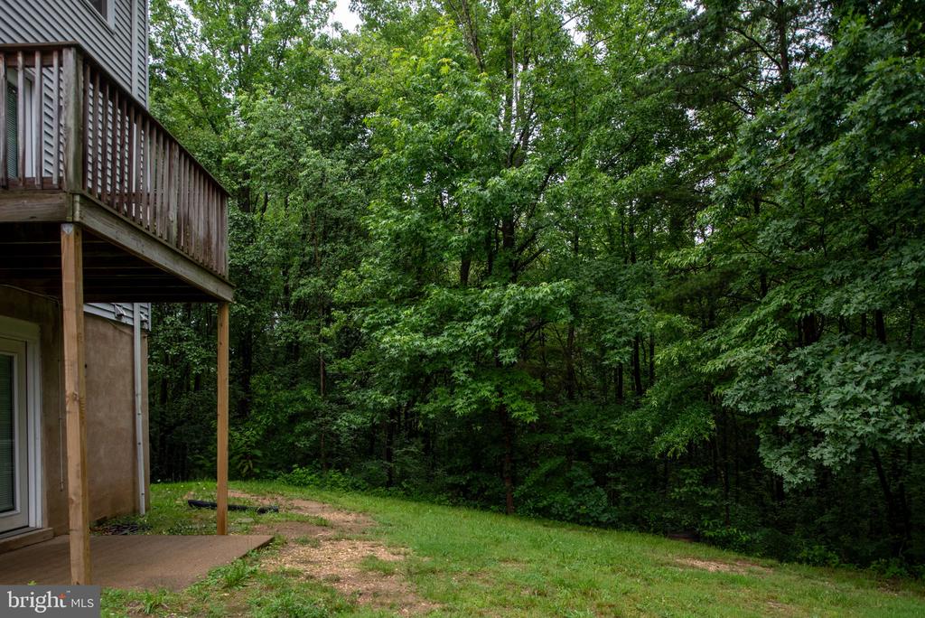 5122 REDBUD RD, FREDERICKSBURG, Virginia 22407, 3 Bedrooms Bedrooms, ,2 BathroomsBathrooms,Residential,BREEZEWOOD,5122 REDBUD RD,VASP2034014 MLS # VASP2034014