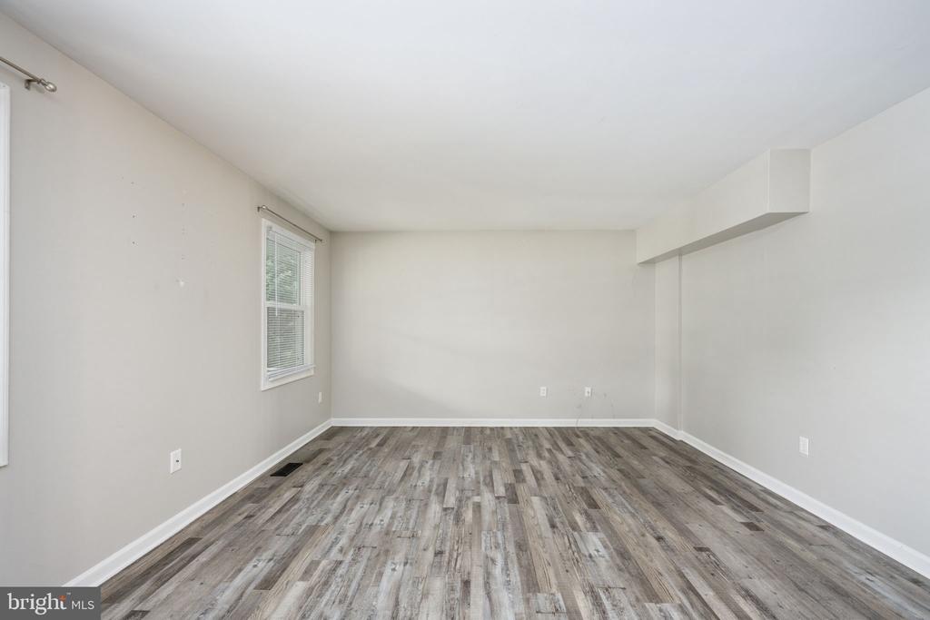 5122 REDBUD RD, FREDERICKSBURG, Virginia 22407, 3 Bedrooms Bedrooms, ,2 BathroomsBathrooms,Residential,BREEZEWOOD,5122 REDBUD RD,VASP2034014 MLS # VASP2034014