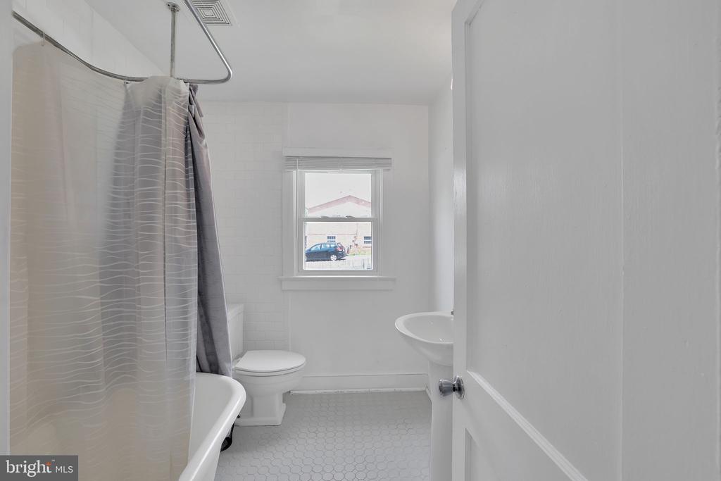 316 WAYLAND RD, CULPEPER, Virginia 22701, 3 Bedrooms Bedrooms, ,2 BathroomsBathrooms,Residential,316 WAYLAND RD,VACU2010814 MLS # VACU2010814