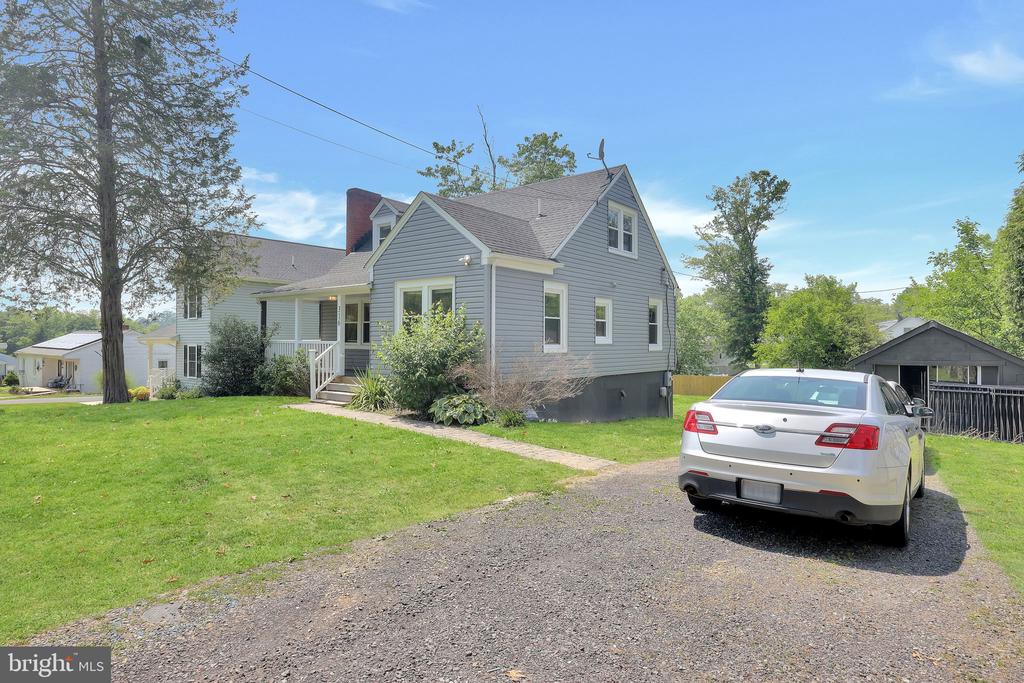 316 WAYLAND RD, CULPEPER, Virginia 22701, 3 Bedrooms Bedrooms, ,2 BathroomsBathrooms,Residential,316 WAYLAND RD,VACU2010814 MLS # VACU2010814