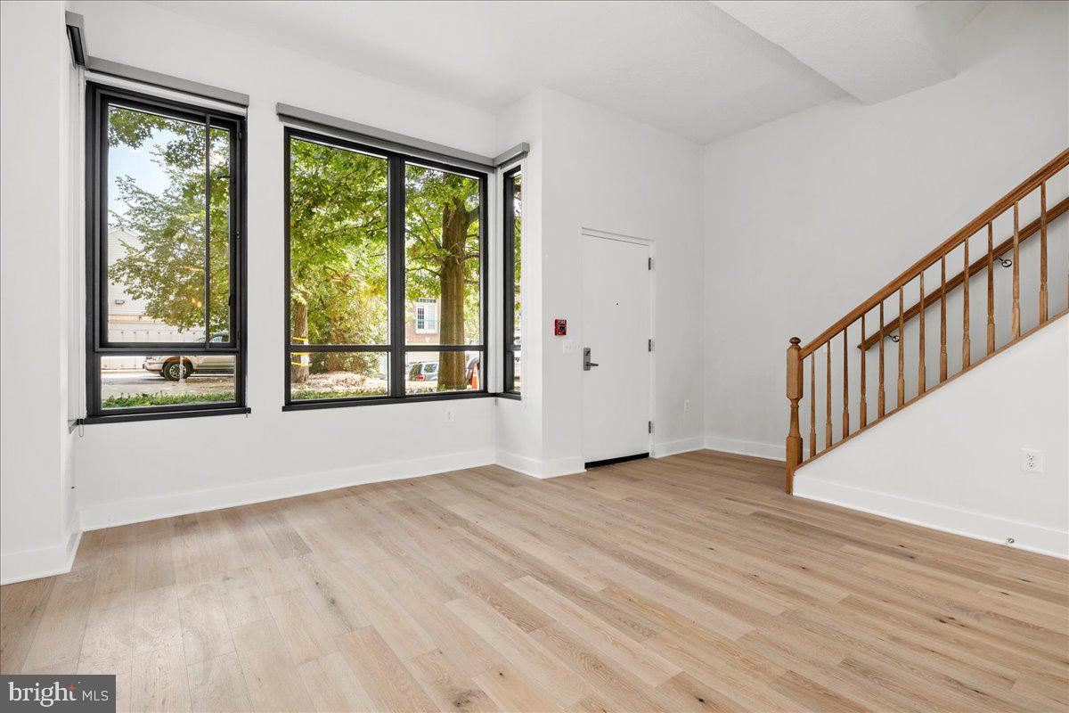 1512 N SCOTT ST #TH-4, ARLINGTON, Virginia 22209, 3 Bedrooms Bedrooms, ,1 BathroomBathrooms,Residential,For sale,1512 N SCOTT ST #TH-4,VAAR2059014 MLS # VAAR2059014