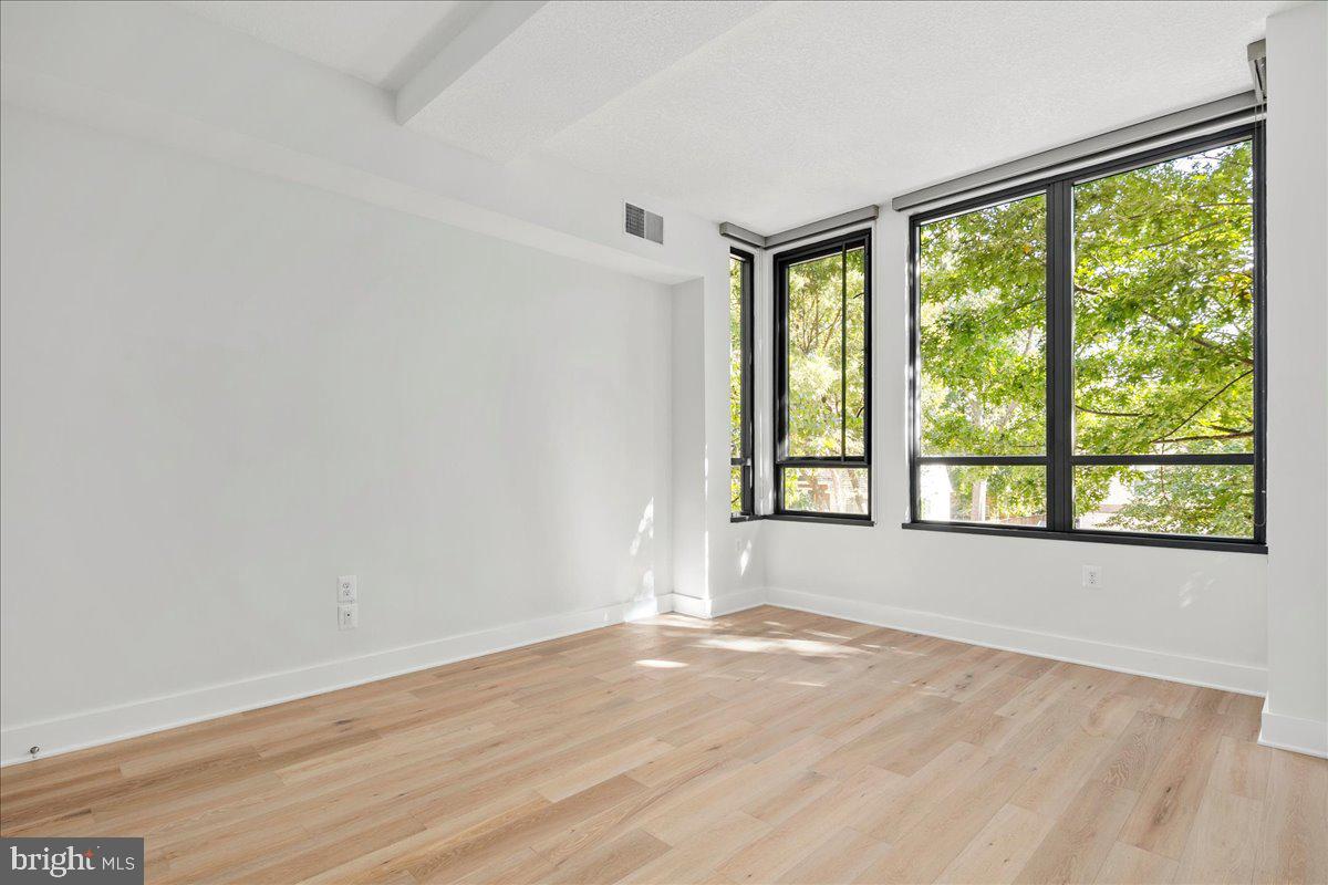 1512 N SCOTT ST #TH-4, ARLINGTON, Virginia 22209, 3 Bedrooms Bedrooms, ,1 BathroomBathrooms,Residential,For sale,1512 N SCOTT ST #TH-4,VAAR2059014 MLS # VAAR2059014